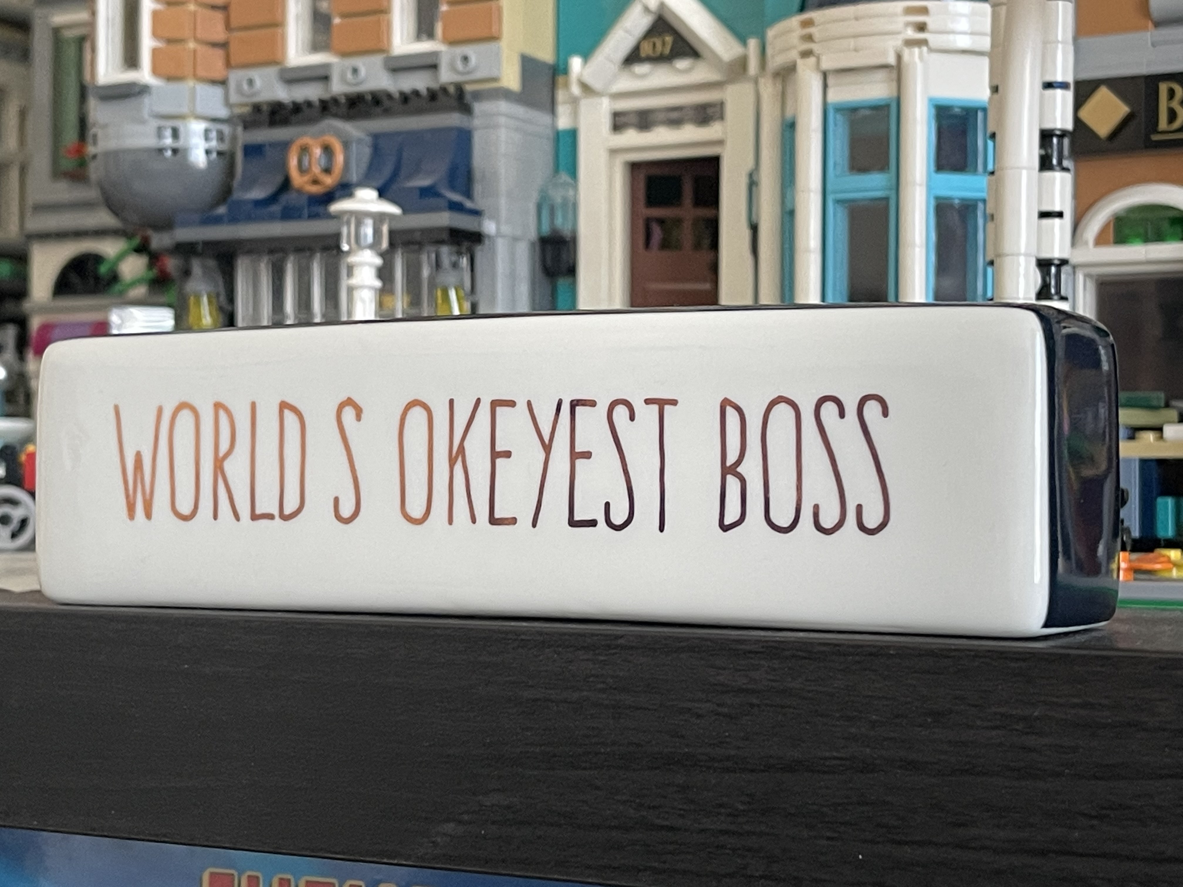 "Worl's okeyest Boss" paper weight